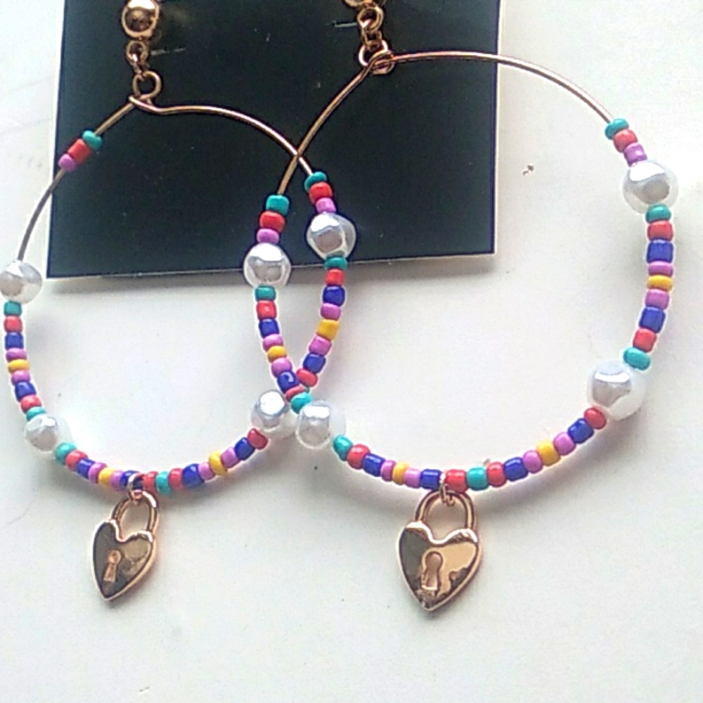 Pastel colors bead heart pad lock earrings